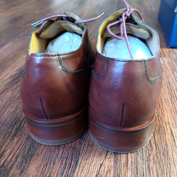 COLE HAAN - Picture 7 of 7